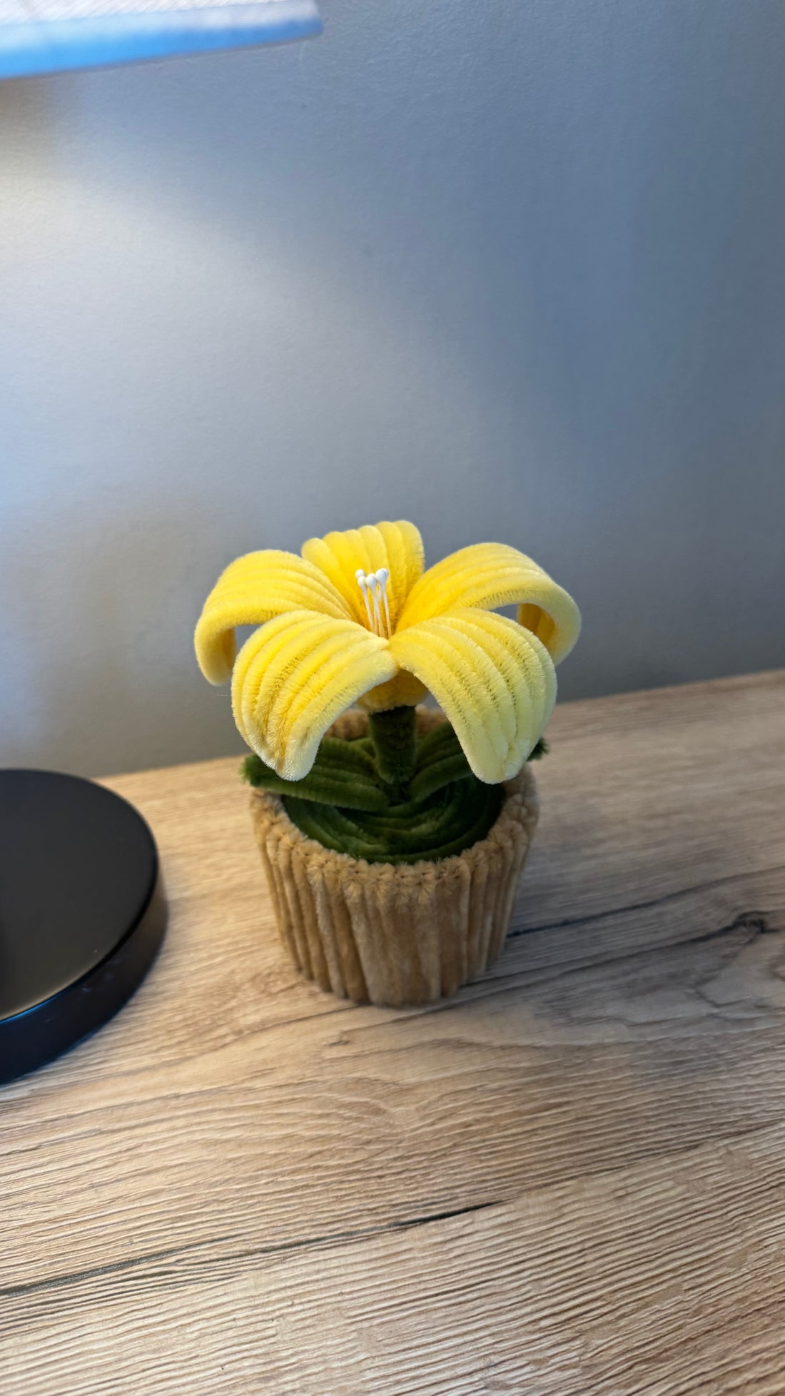 Lily Mini Pot